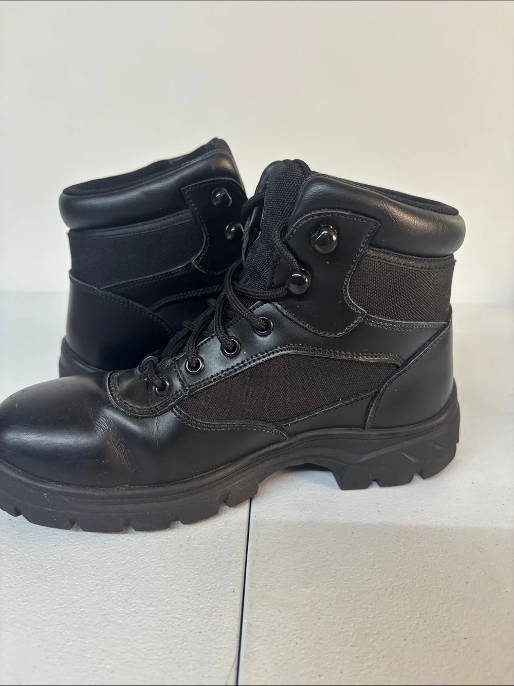 Skechers Men’s Black HydroGuard Lace-Up Tactical Boots